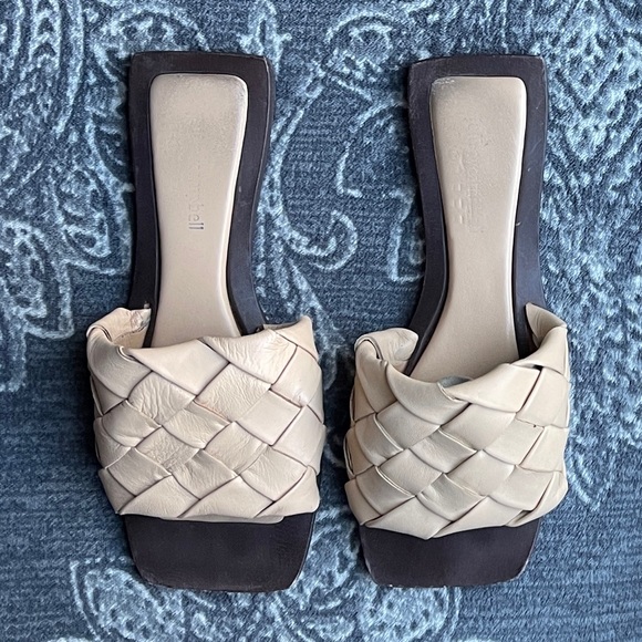 Jeffrey Campbell Brown Costello Slide Sandal in Natural Size 6/37 - Picture 3 of 9